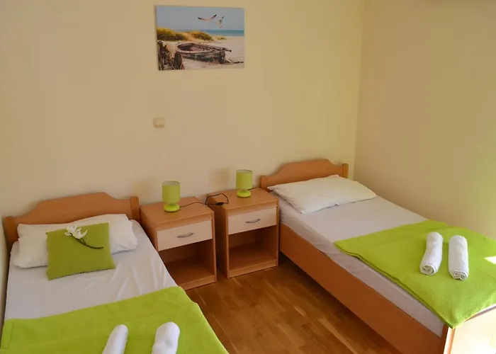 Suncana Sara Gostinjska kuća